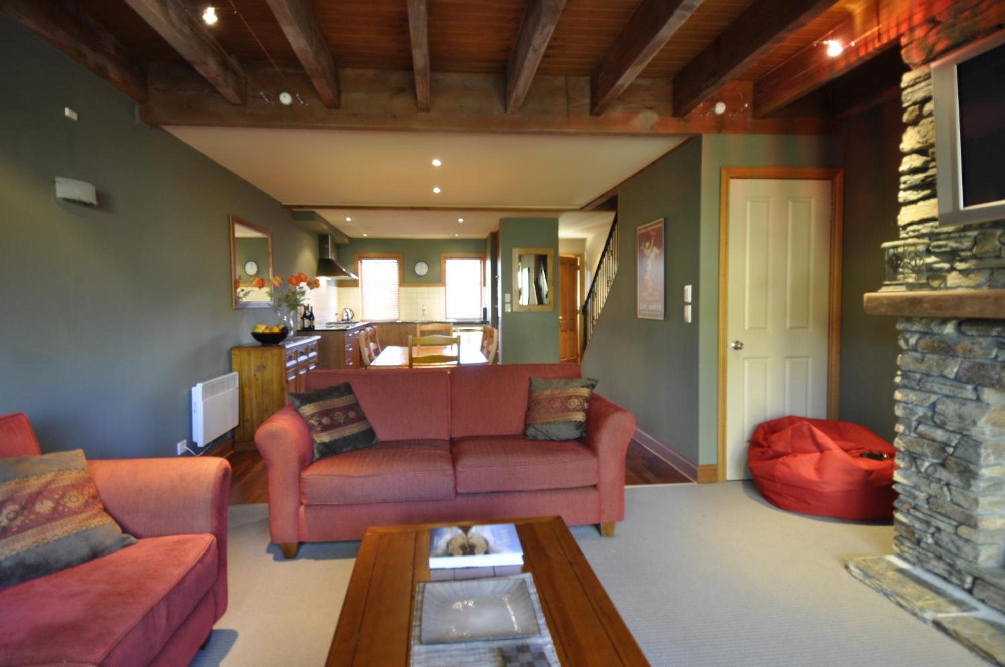 ลักชัวรี ออน แลนส์ดาวน์ Apartment วานากา ภายนอก รูปภาพ